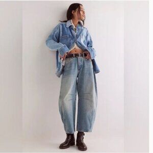 We The Free  Good Luck Mid-Rise Baggy Barrel Jeans Button Fly  Sz 27